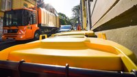 In Wuppertal gibt es mehr als 68.500 Gelbe Tonnen. Deren Leerung übernimmt  auch in den kommen drei Jahren die AWG.